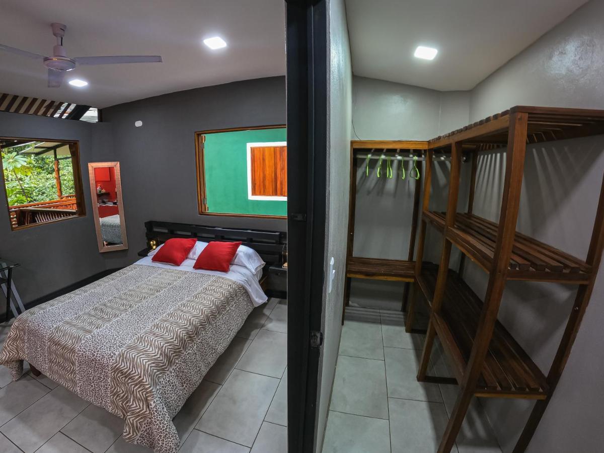 Hotel Boutique The Green Jungle House Puerto Viejo de Talamanca Exteriör bild